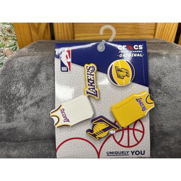 Brand New Los Angeles Lakers NBA Croc Charms Jibbitz Orignal 5 Pack - Picture 1 of 3